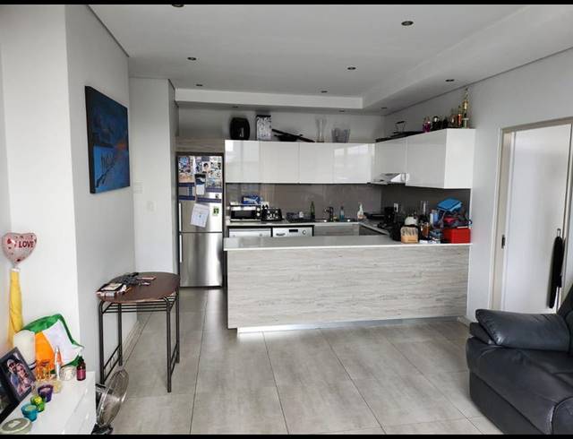 2 BEDROOM APARTMENT FOR SALE IN BEDFORD GARDENS